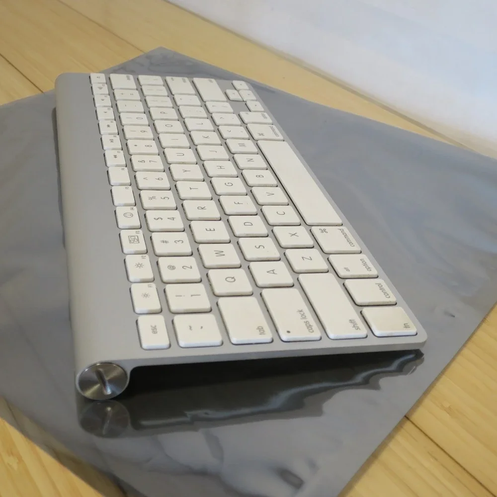 GENUINE Apple Wireless Keyboard A1314 Bluetooth Aluminum Keyboard Tested Working